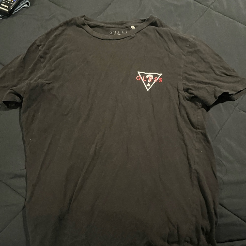 Guess t shirt